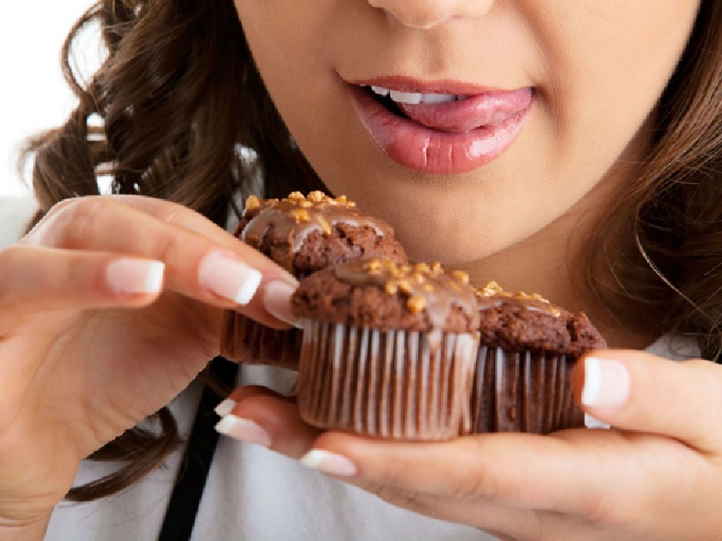 Alasan Nafsu Makan Bertambah Saat PMS