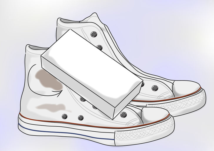 Tips Menghilangkan Noda Pada Sepatu