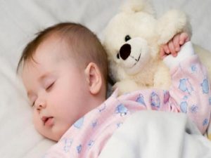 Posisi Tidur Bayi yang Tepat