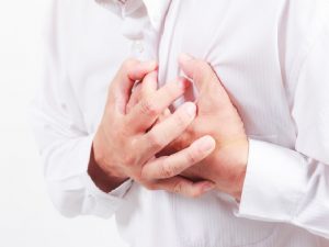Sering Sakit Bahu Pertanda Penyakit Jantung?