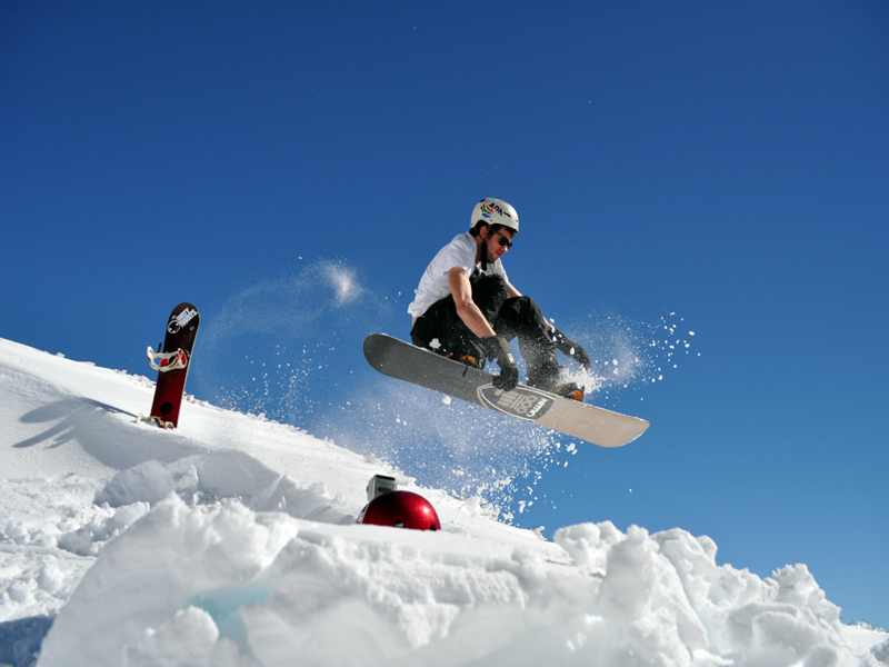 Melirik Olahraga Esktrim Snowboarding.2