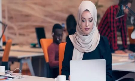 Bisa Untung Jutaan Rupiah Dengan Bisnis Hijab Sambut Hari Qurban? Siapa Takut!